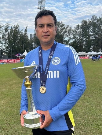 MR APURVA DESAI
